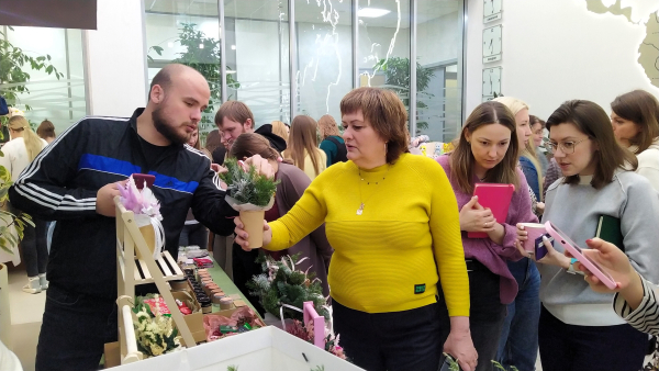 Самозанятые мастера Самарской области представляют продукцию на площадках крупных компаний